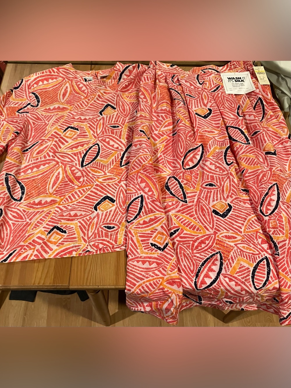 NEW Vintage Studio DG 1990’s Two Piece Coral Leaf-Print Silk Top & Skirt Size M